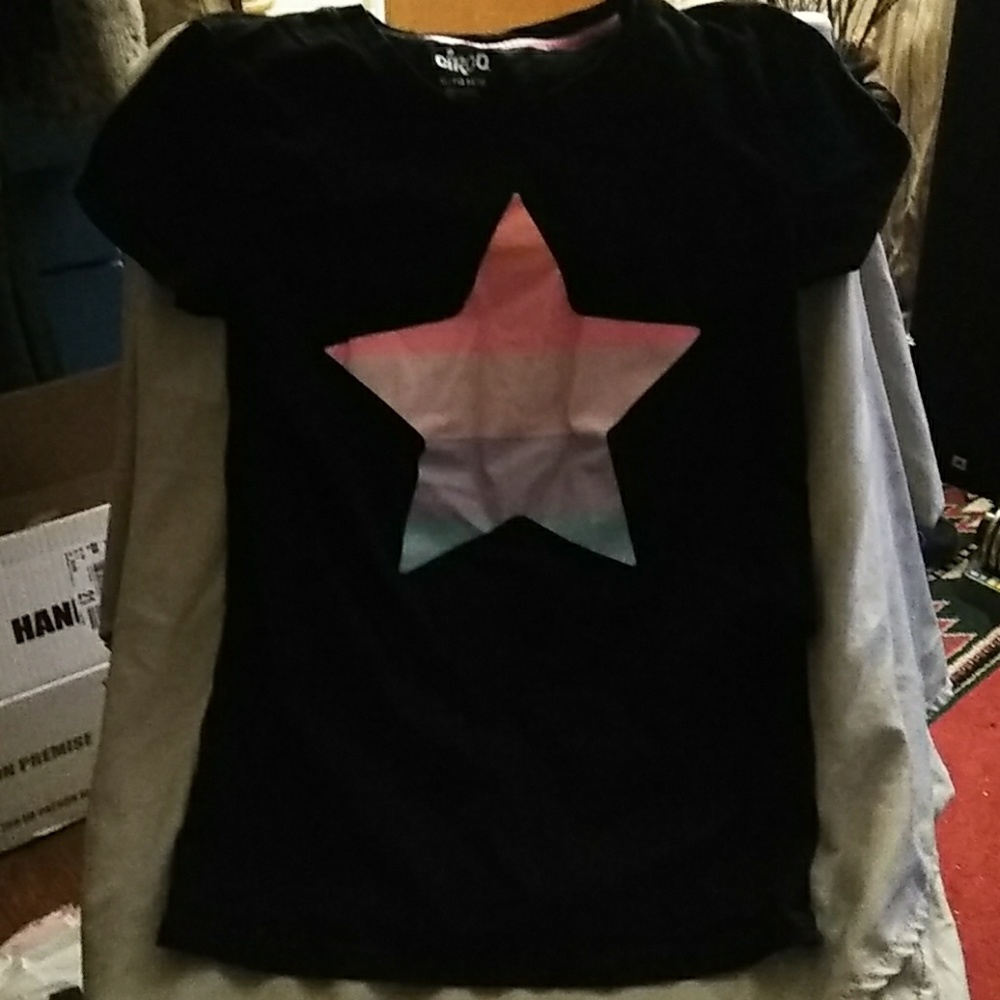 Girls black tshirt